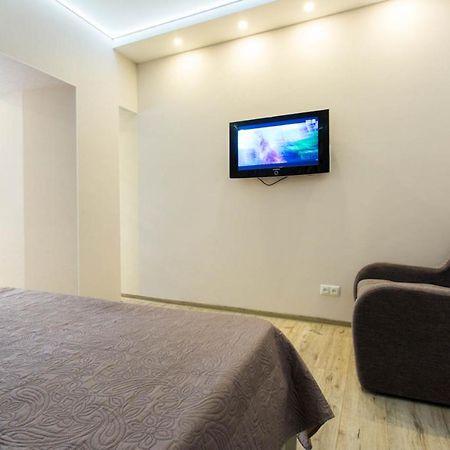 New Apartments In The City Center - Kuznechna Str. 26/2 Kharkiv Eksteriør bilde