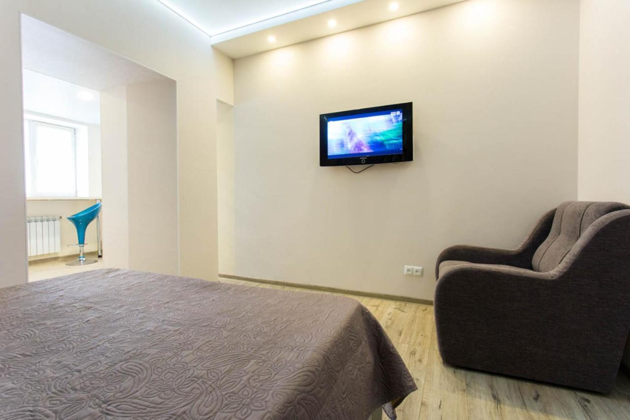 New Apartments In The City Center - Kuznechna Str. 26/2 Kharkiv Eksteriør bilde