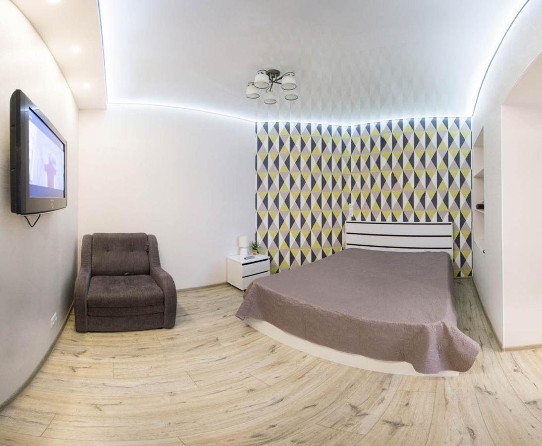 New Apartments In The City Center - Kuznechna Str. 26/2 Kharkiv Eksteriør bilde